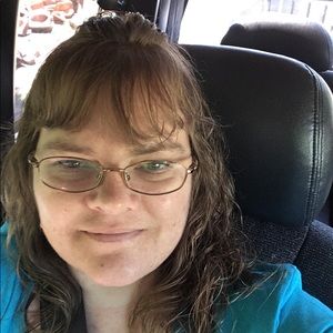 Meet your Posher, Tina